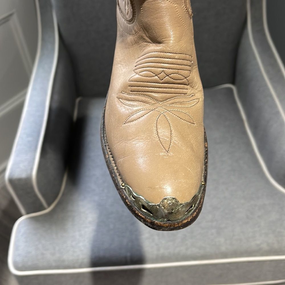 Olathe tan western boots custom made and signed